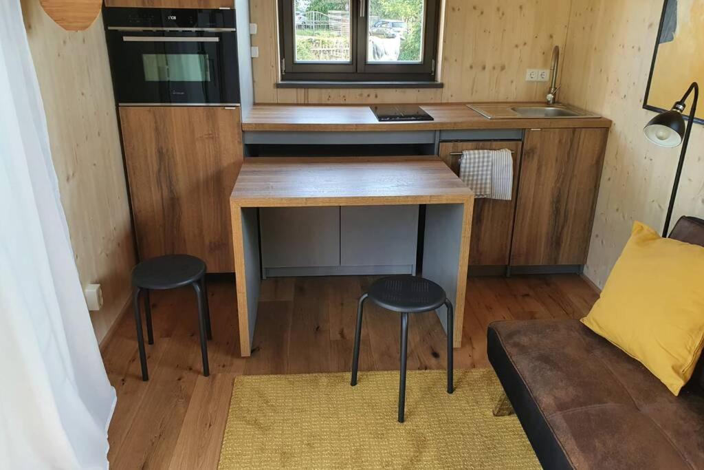 Апартаменты Tiny Loft Im Suedhessischen Ried Требур Экстерьер фото